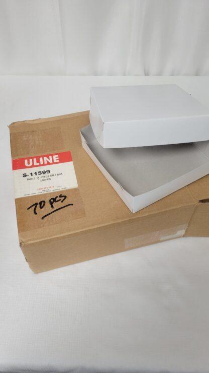 8" x 8" x 2" white gift boxes U-LINE (70) - Image 2