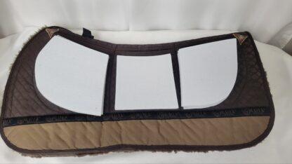 Edix Sheepskin Western Treeless Saddle Pad with shims - brown - L - Image 3